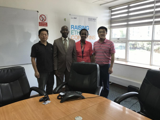 杨云鹏一行与John Mwazemba总经理合影